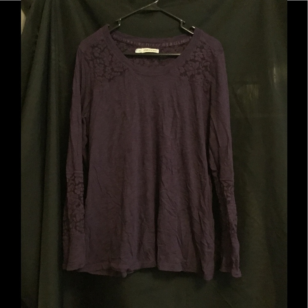 Lace accent long sleeve top